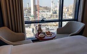 Al Safwah Hotel First Tower 1